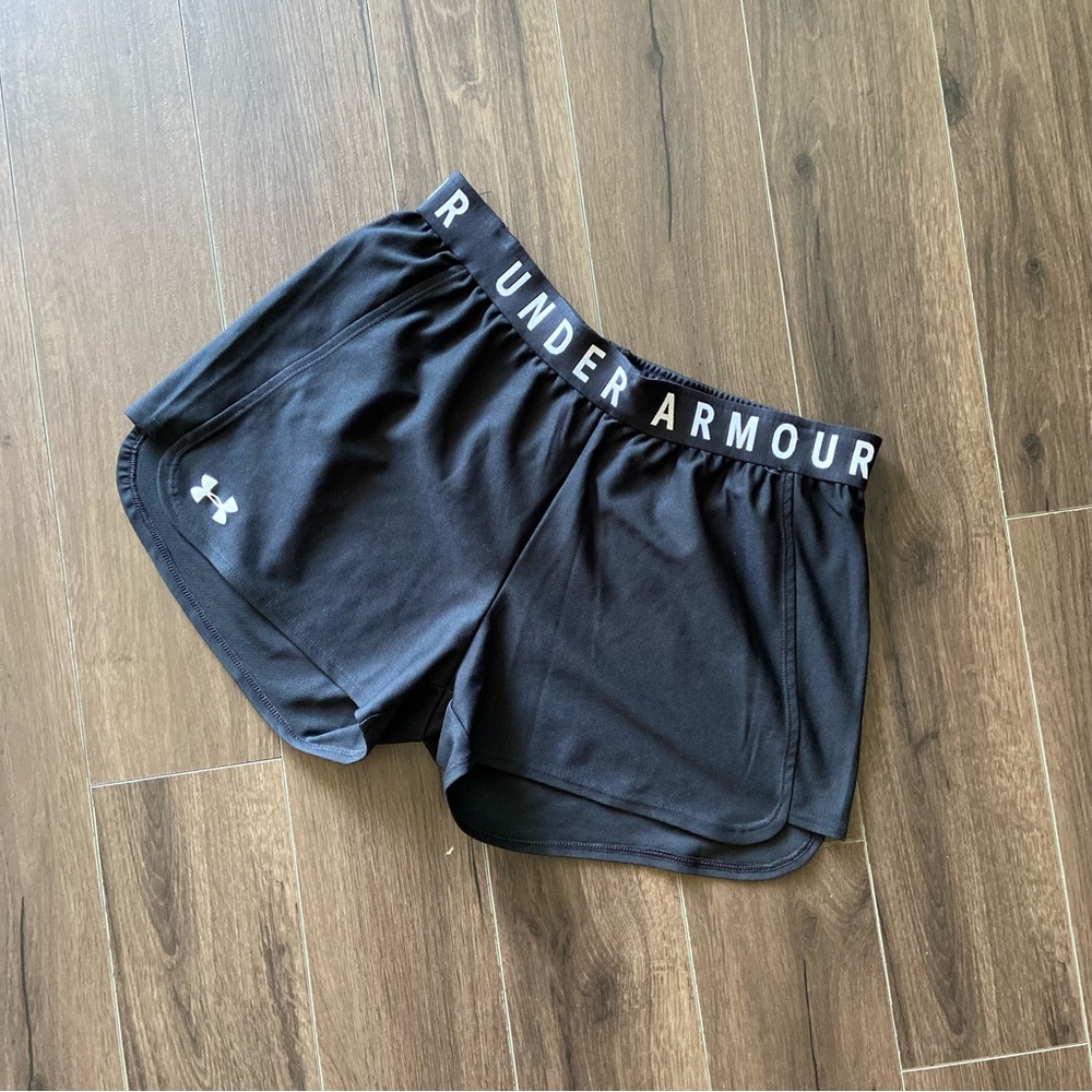 Ladies Under Armour shorts